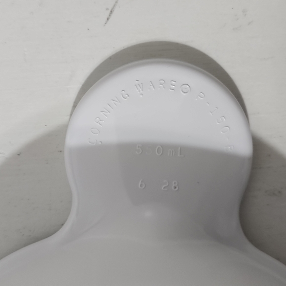 Vintage CorningWare Grabit Bowls with Pyrex Lids - Picture 11 of 12